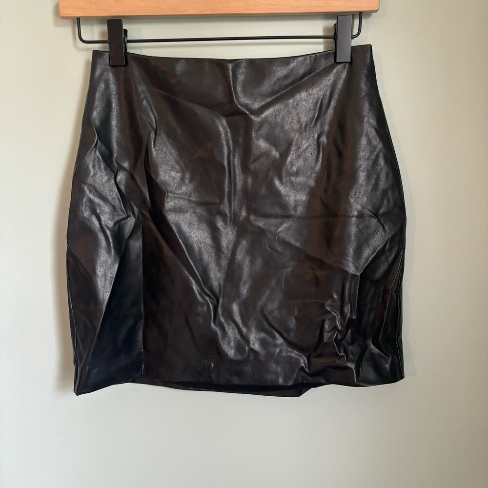 Artizia Wilfred Faux Leather Black Mini Skirt